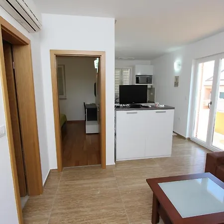 Apartments Hanna *